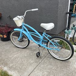 Girls Bike 