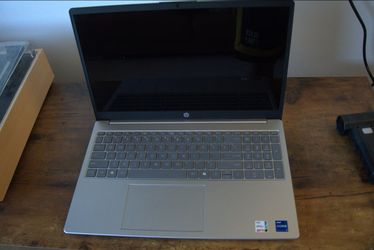 HP 15.6" Laptop – Windows 11 – SSD – Excellent Condition