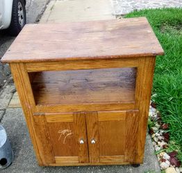 Cabinet shelf w/wheels