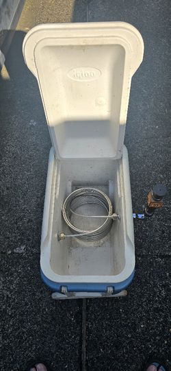 Igloo Beer/Soda Tap Box