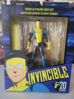 Invincible 20 Years Book & Figure Box Set