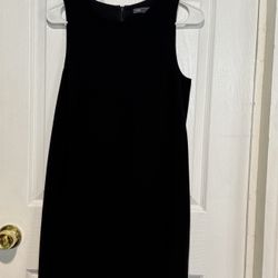 Black Sleeveless Dress