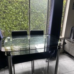 Free table