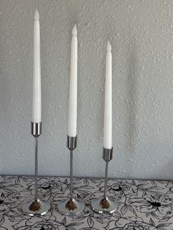 Candle holders with LED candles