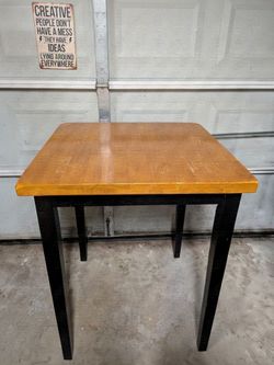 TABLE: Island/Bar Height