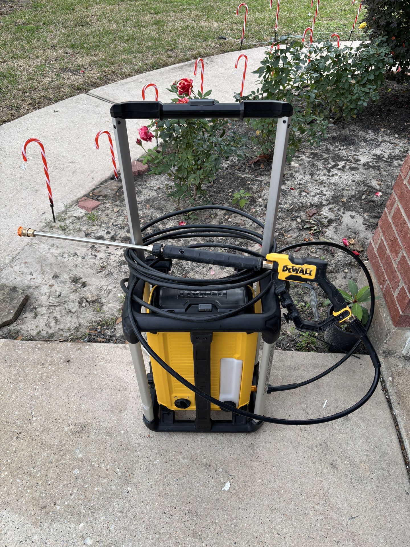 dewalt pressure washer 2100 psi