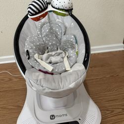 4Moms Mama Roo Baby Swing