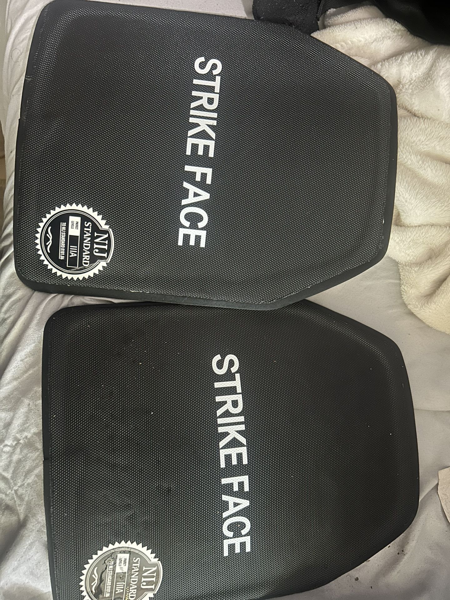2pc Curved Bulleft proof Weight Vest Plates Size 10x12x0.5 inches -7.5LB (Pair) black