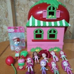 Vintage strawberry cheap shortcake house