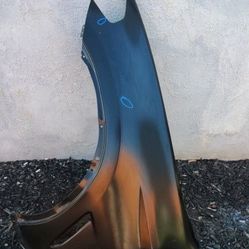 2018-2022 BMW X3 X4 LEFT FENDER
DRIVER SIDE . NCF