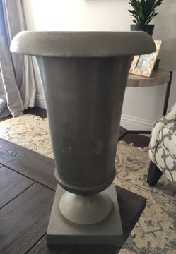 Metal vase