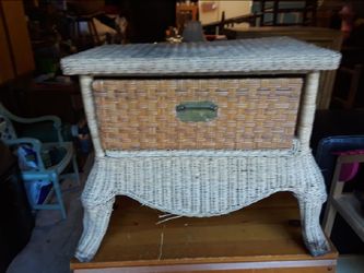 Wicker end table