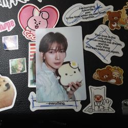 Selling Yeosang Photocard :3