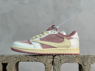 shoes  Air Jordan 1 x Travis Scott