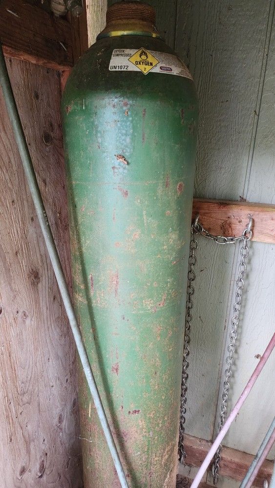 Oxygen Tank