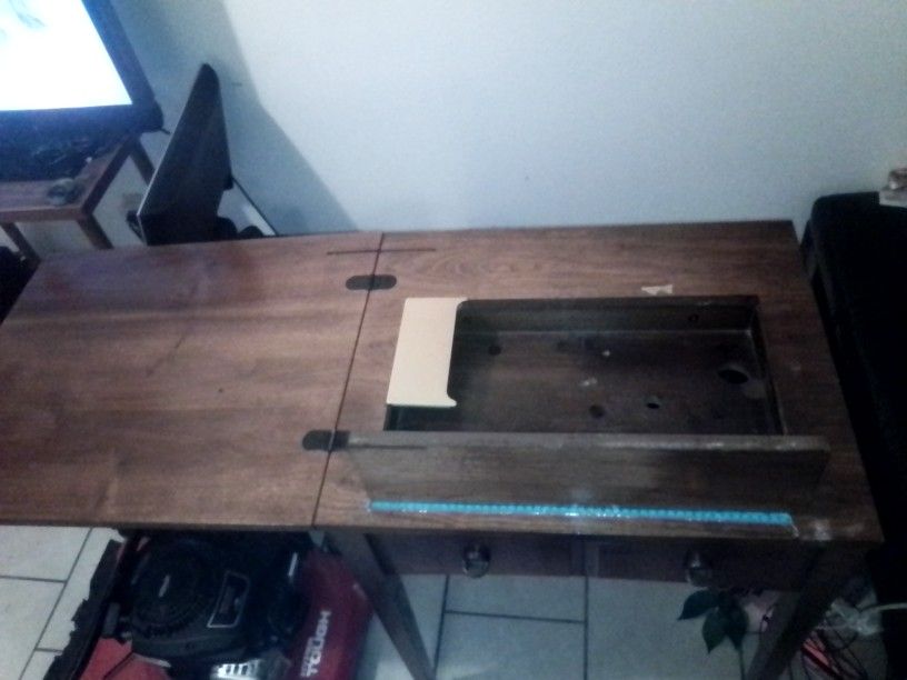 Vintage Sewing Machine Table With Hideaway Mount And Folding Leaf Very