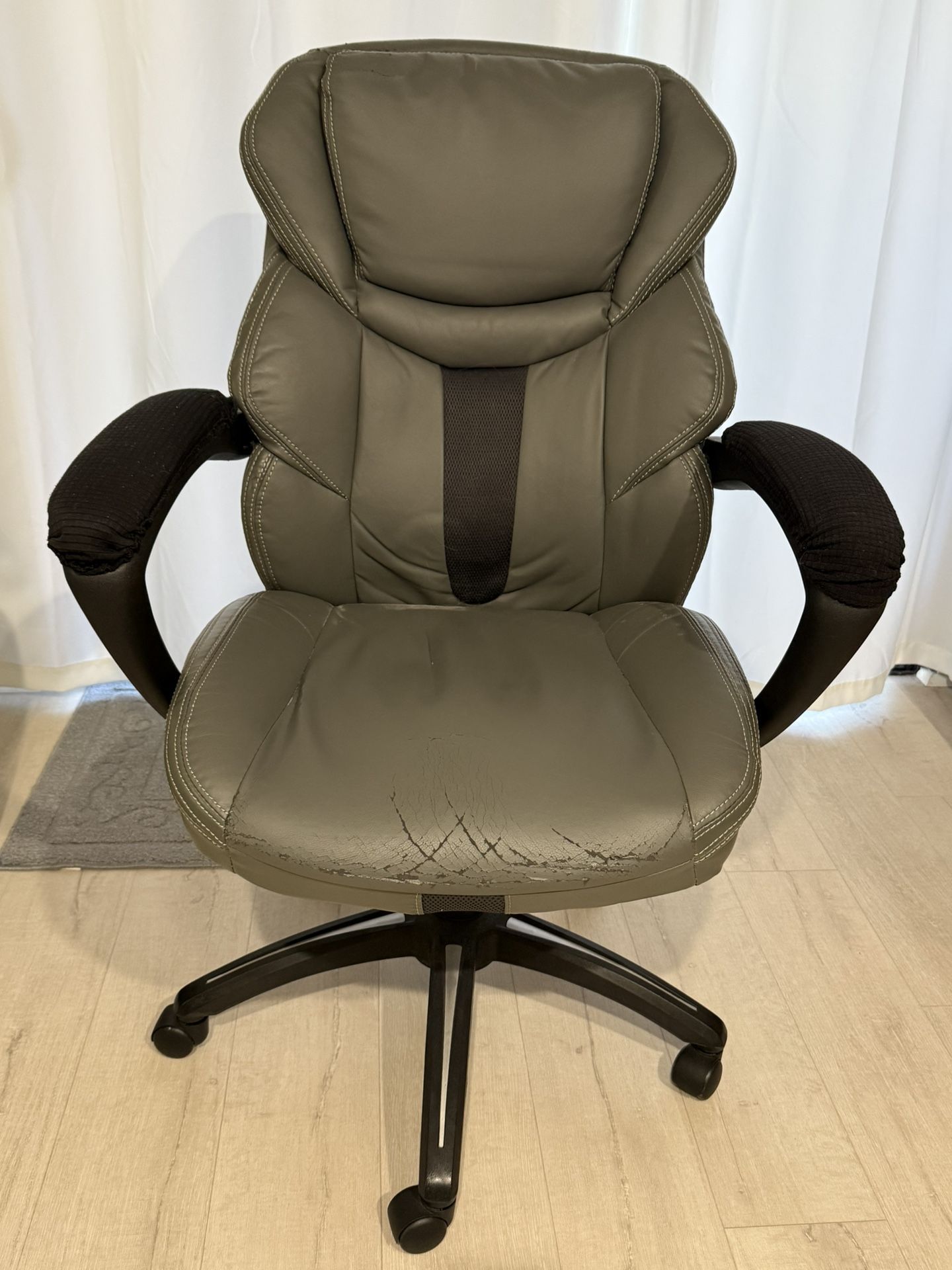 Office Chair -Ergonomic
