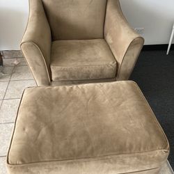 Beautiful Chair With Ottoman 