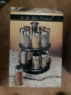 Olde Thompson 16 Jar Spice Carousel