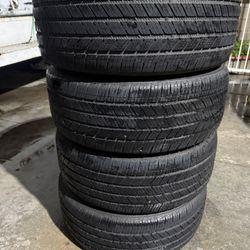 Cuatro Llantas 215/50/17 Brigtone $140 Por Las Cuatro 