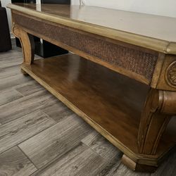 Antique Coffee Table 100$ Negotiable
