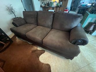 FREE Couch & Love Seat Great Condition