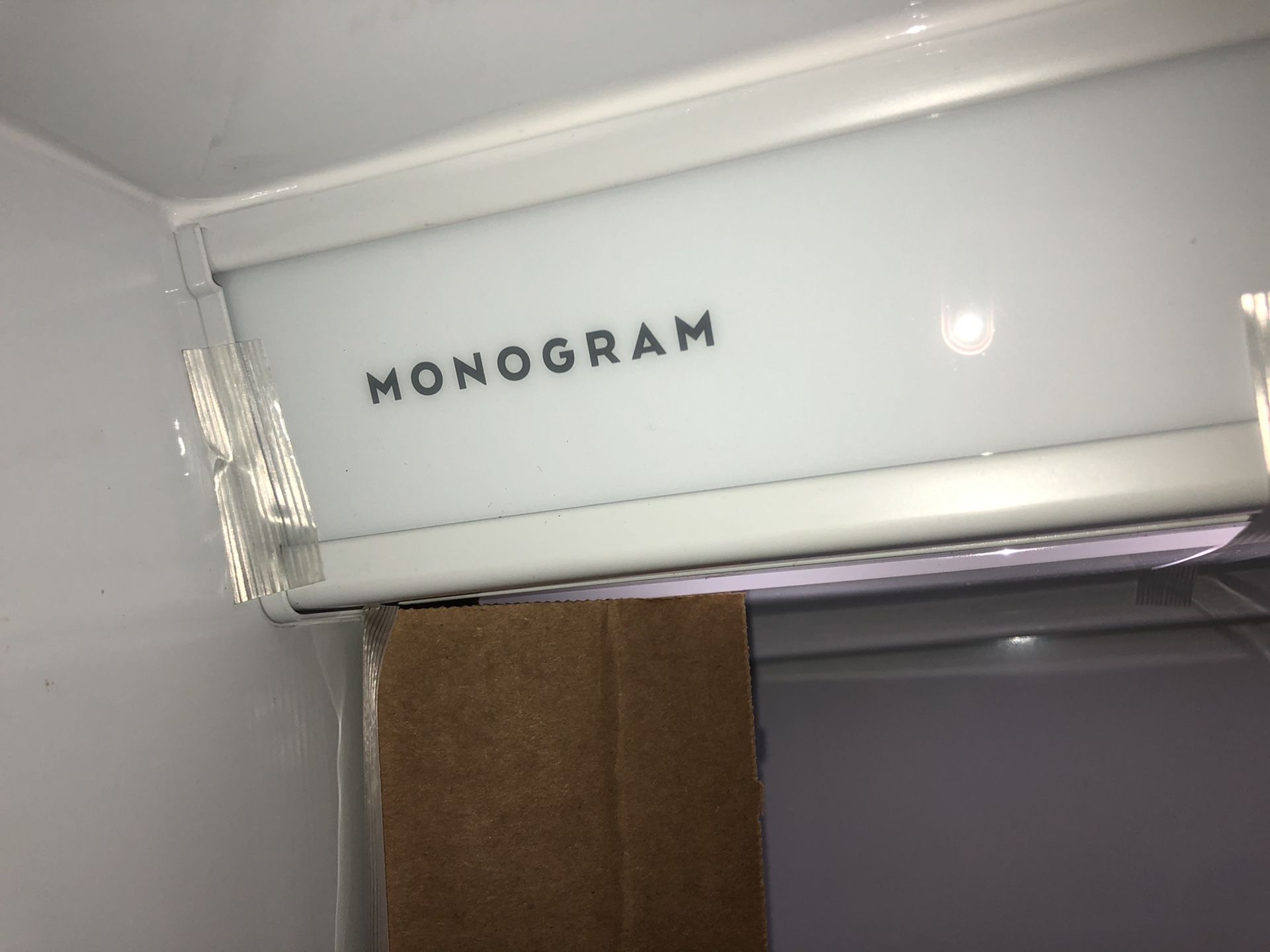 Monogram ZICS360NNLH 36" 21.3 cu.ft. Stainless Steel BuiltIn Bottom