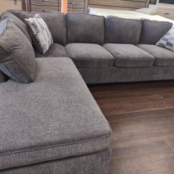 New Sectionalsofa