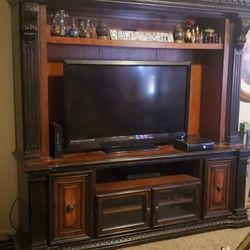 84" ORNATE SOLID WOOD FAIRMONT DESIGNS GRAND ESTATES TV CONSOLE TABLE ENTERTAINMENT CENTER HUTCH FURNITURE