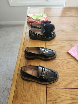 Kids shoes