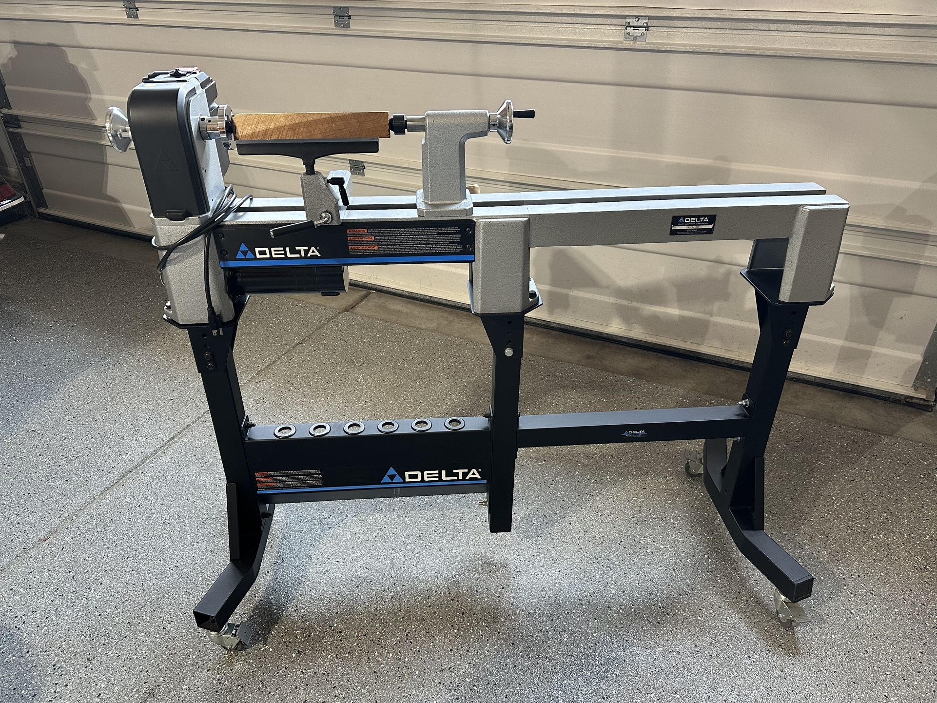 Delta 46-460 Variable Speed Midi-Lathe