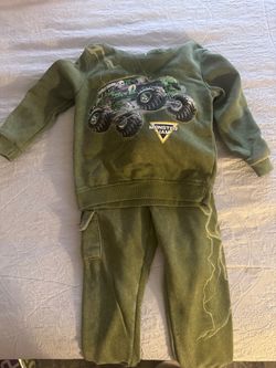 Monster Jam Grave Digger Hoodie and Sweats Set