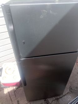 Refrigerator ge large