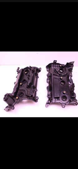Used OEM valve cover for a 2016-2020 Infiniti Q50 and 2017-2020 Q60 with a 3.0L engine.