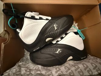 Reebok Answer IV Step Over Black White Mens Size 8 New With Tags