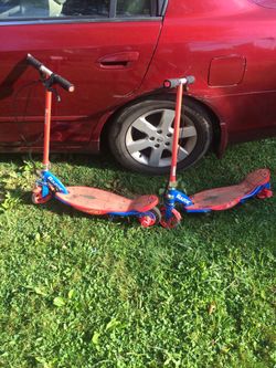 2 electric scooters good batteries 120 obo or electric pocket bike