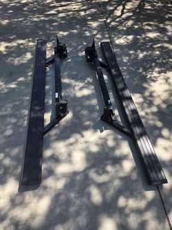 2023 LTZ Silverado Automatic Running Board