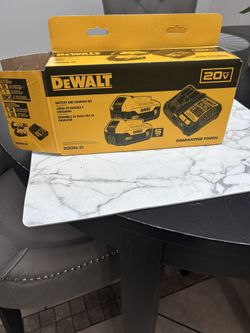 Dewalt Battery