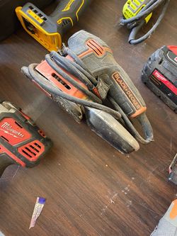 Black+Decker Electric Sheet Sander