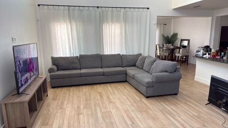 Gray 6 Seater Couch