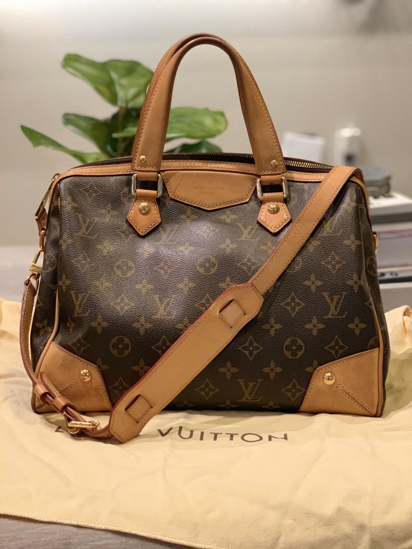 LOUIS VUITTON Retiro Handbag