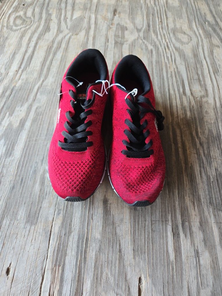 New Reebok Active Life Running Shoes Men Size 10 Burgundy