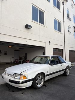 1989 Ford Mustang