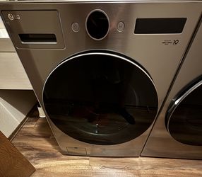 Premium LG Smart Washer & Gas Dryer Set (Graphite Steel) + ACTIVE Warranty thru Aug 2026!