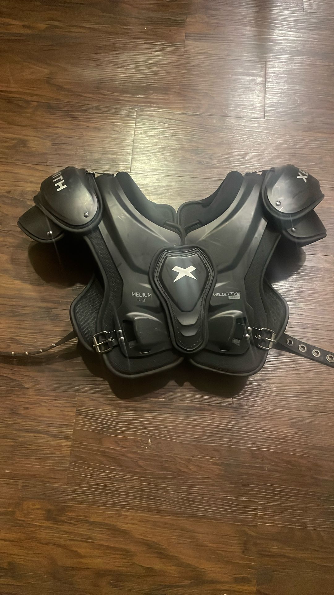 Zenith Velocity 2 shoulder Pads