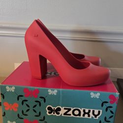 Zaxy Matte Red Heels Size 8