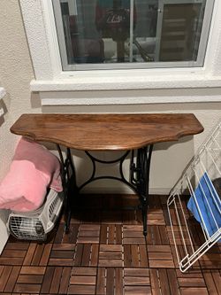 Antique Entryway Table (sewing Table Decor)