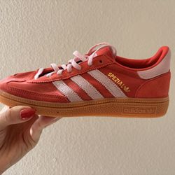 Handball Spezial 'Bright Red Clear Pink'