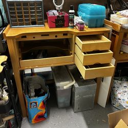 Jewelry Bench 