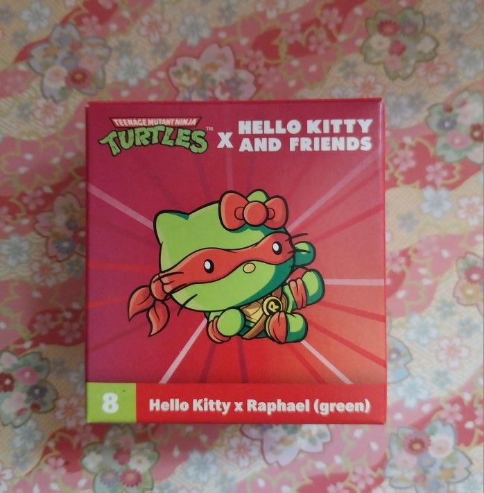 Hello Kitty × Raphael (Green) 